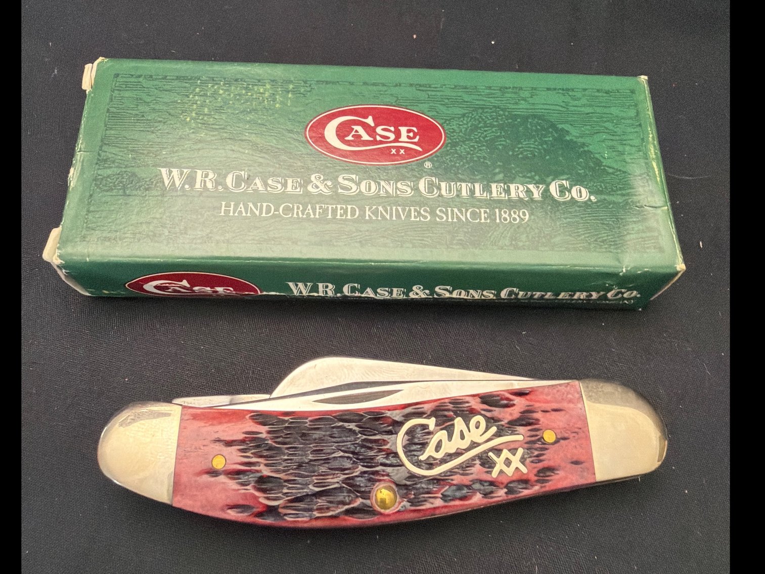 Image for Case Sowbelly. Cranberry