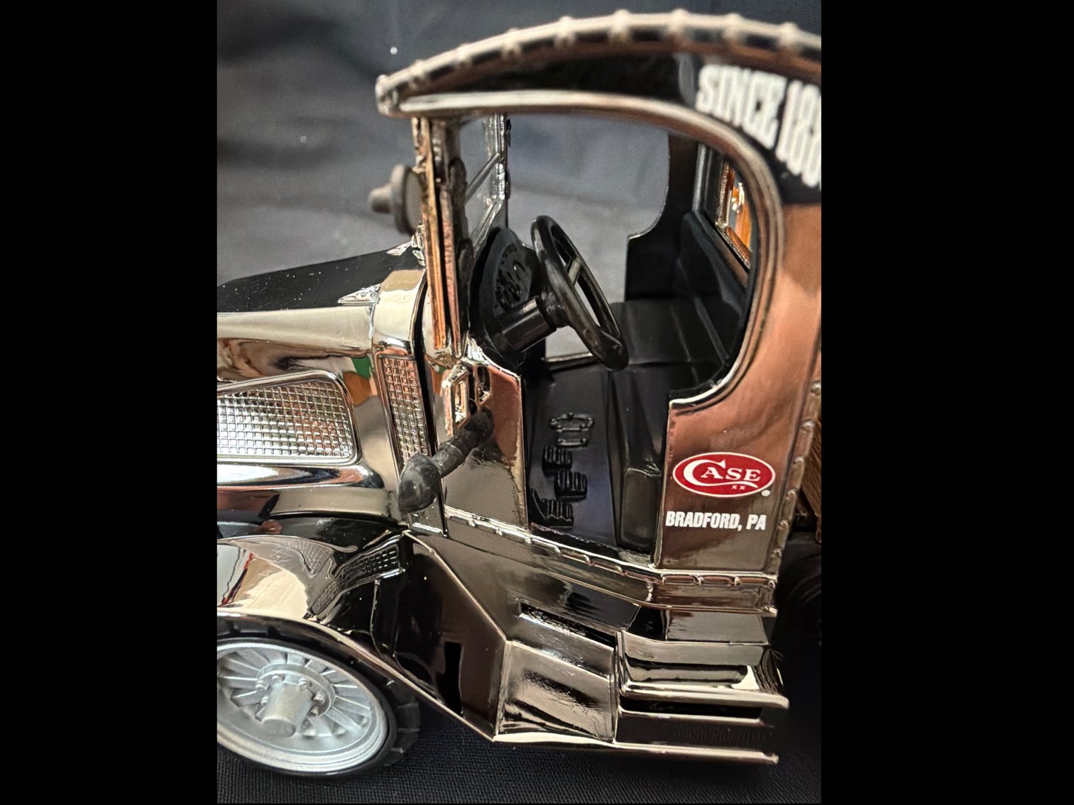 Image for Case 1918 Mack A C Bulldog Flatbed