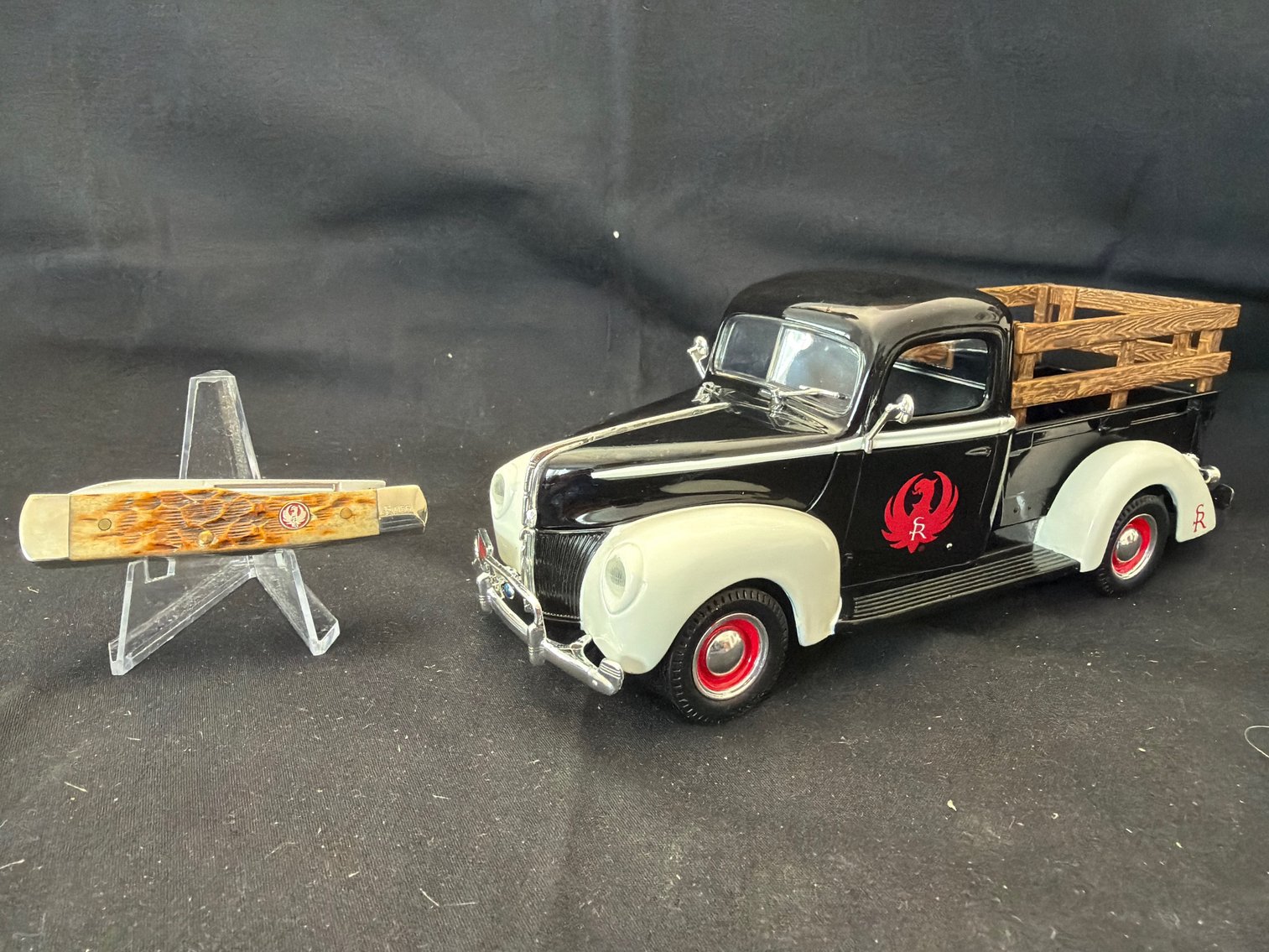 Image for Case Ruger 1940 Ford Pickup