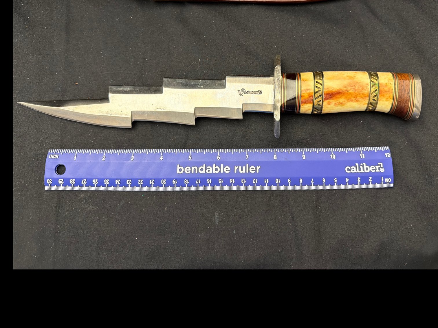 Image for Antonio Banderas knife