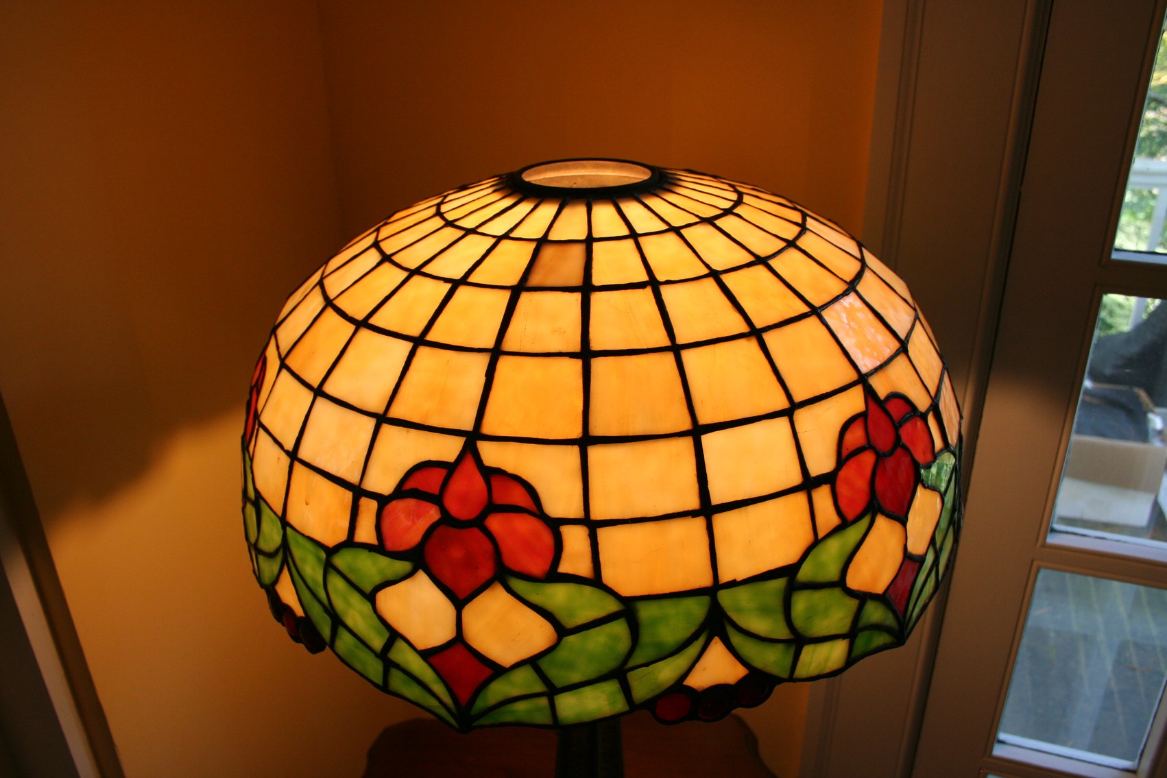 Image for Tiffany Style Lamp 25