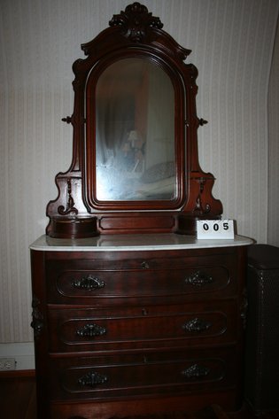 Image for ESTATE AUCTION - 333 WOODLAND AVE LYNCHBURG - ONLINE ONLY!