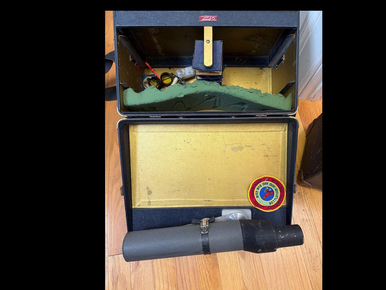 Image for Spotting scope and case