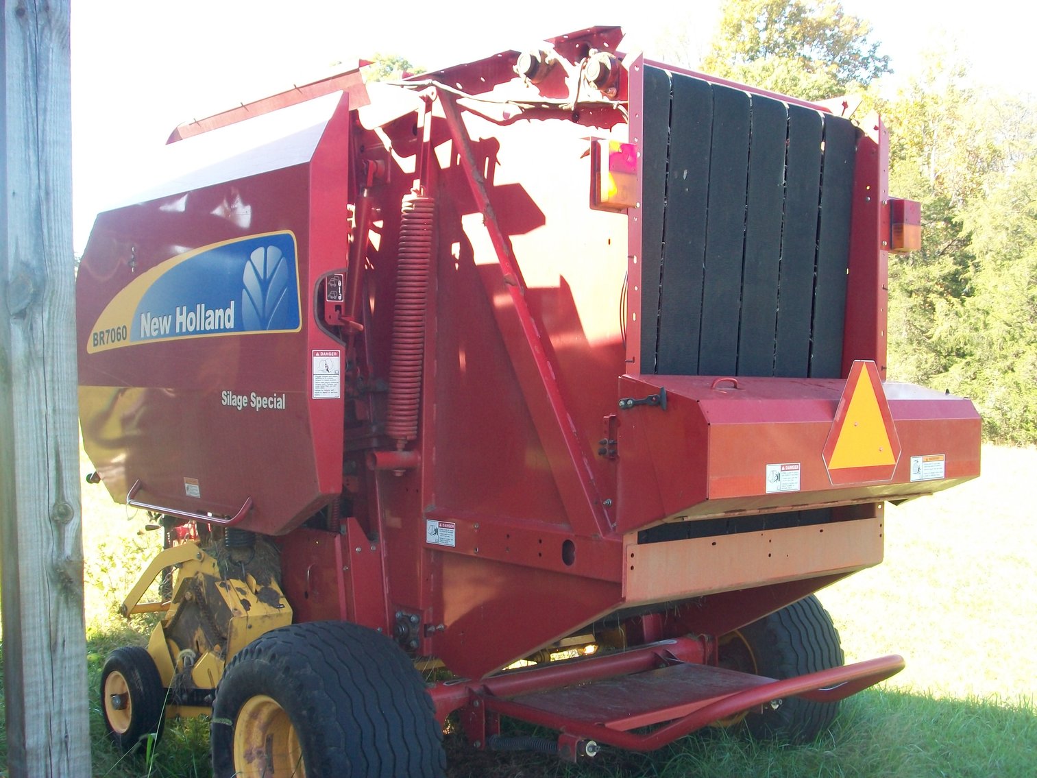 Image for 2013 New Holland Round Baler-Silage Special