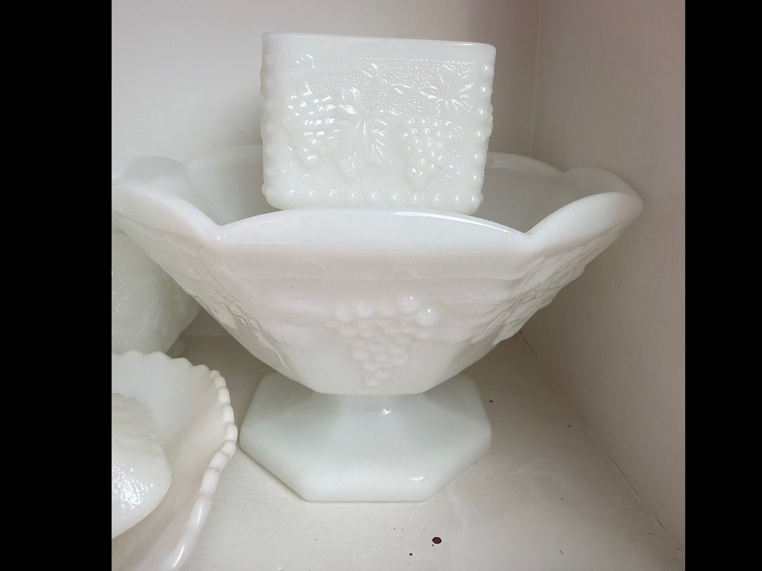 Image for Decorative glassware