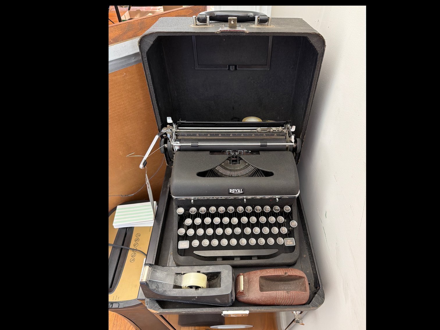 Image for Vintage royal typewriter, Smith corona electric typewriter