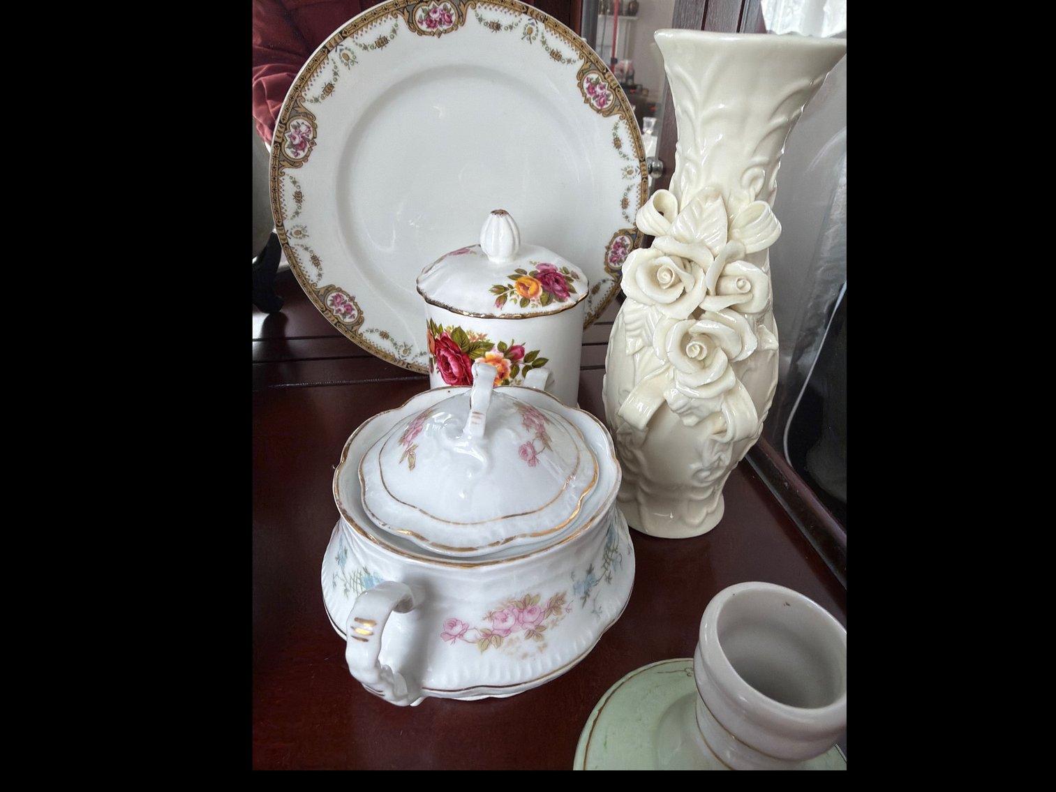 Image for Eight pieces of miscellaneous China