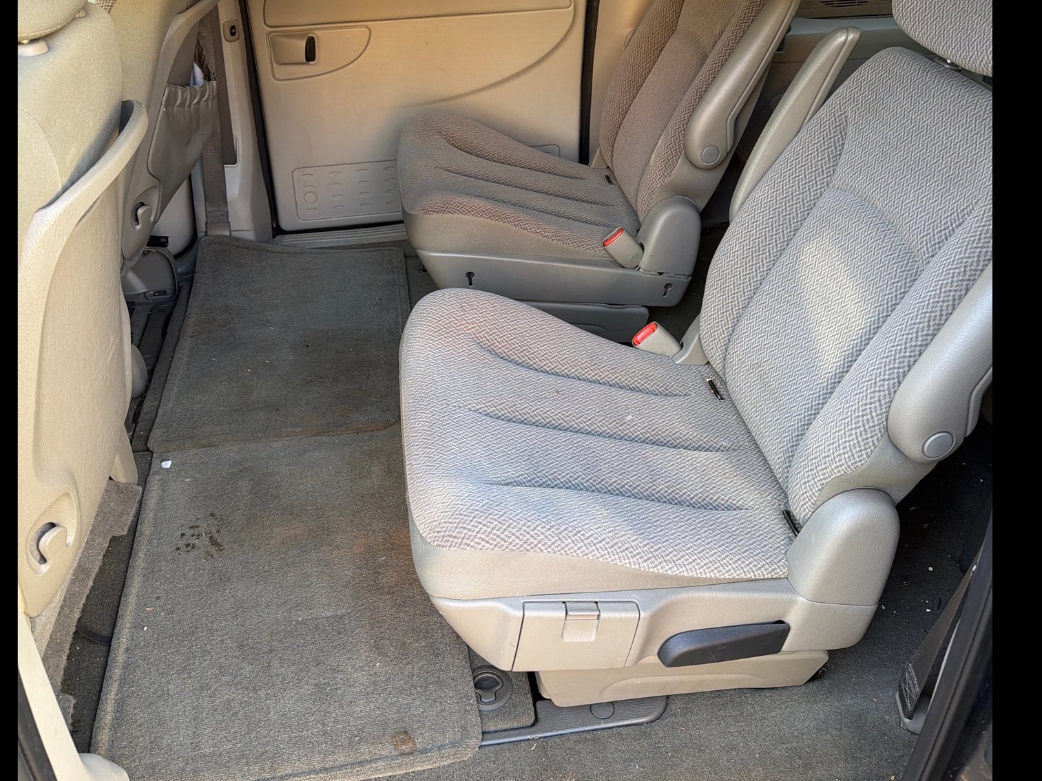 Image for 2007 Chrysler Town & Country Van