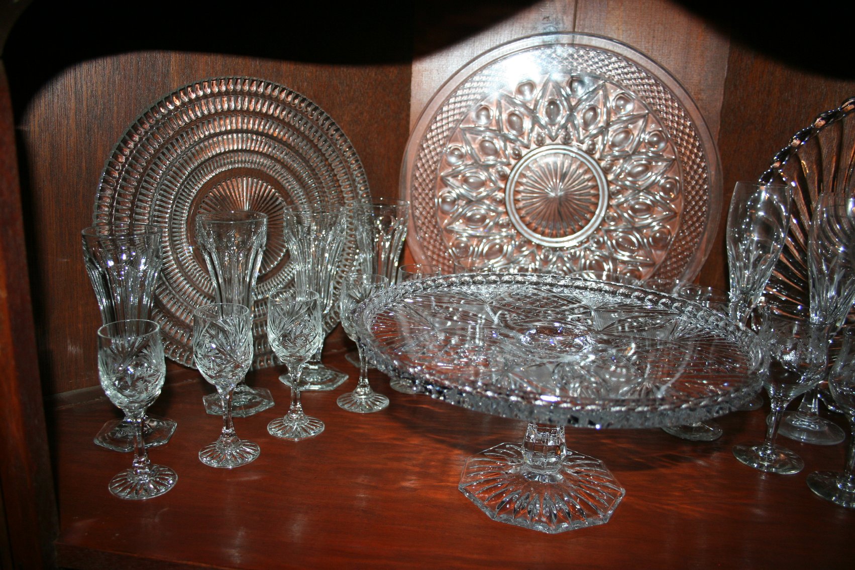 Image for Antique Crystal and Glassware
