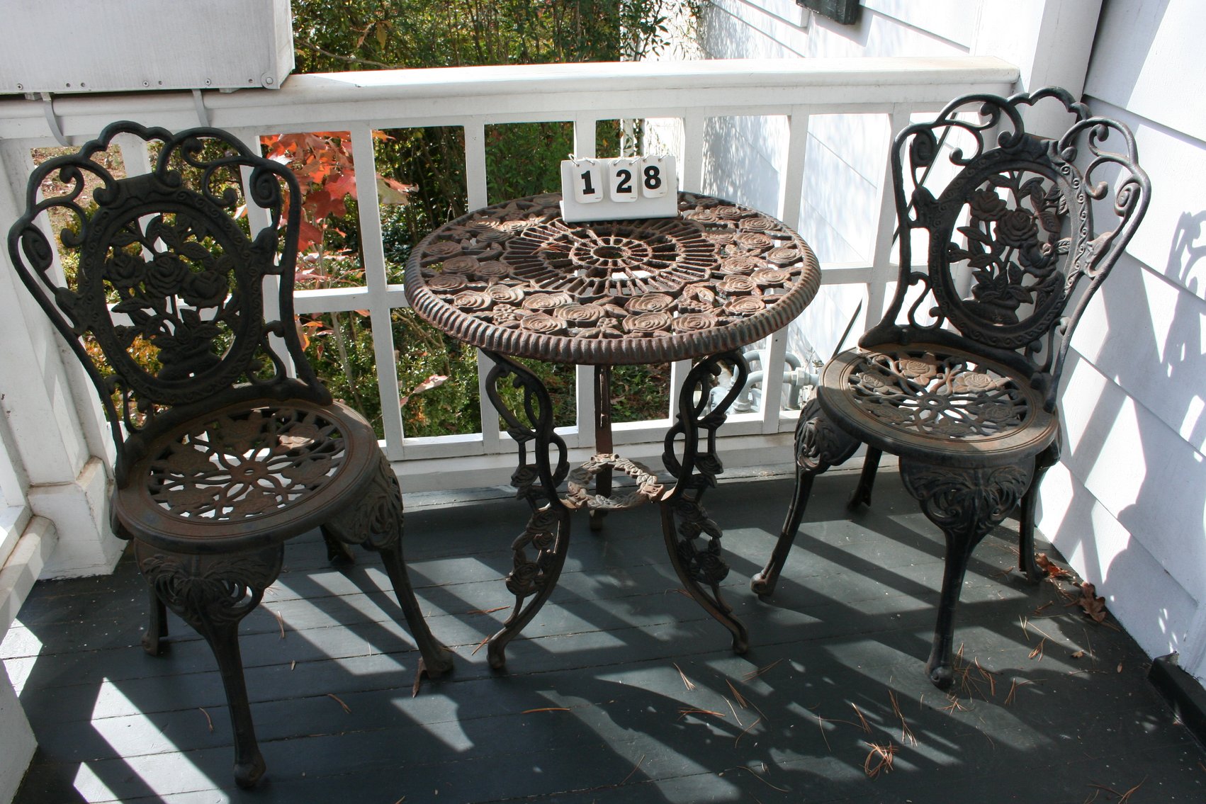 Image for Antique Heavy Cast Iron Rose 3 Piece Bistro Set