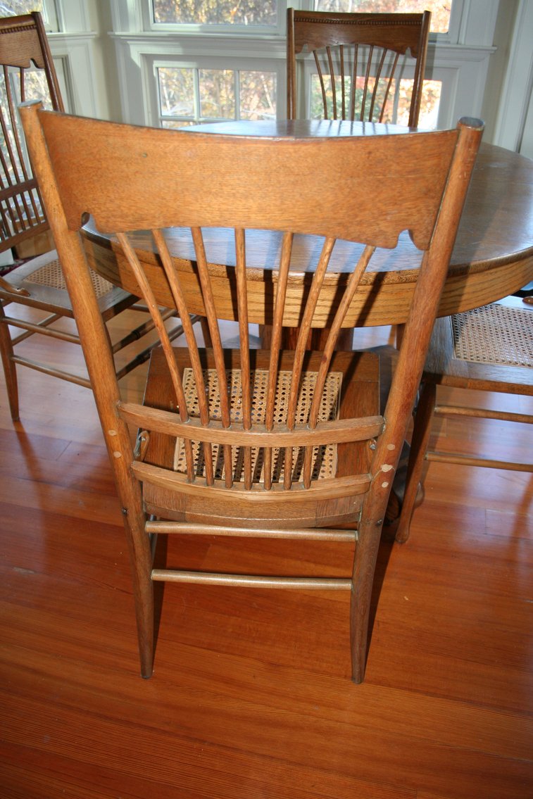 Image for Antique Oak Table & 4 Oak Pressed Back Chairs