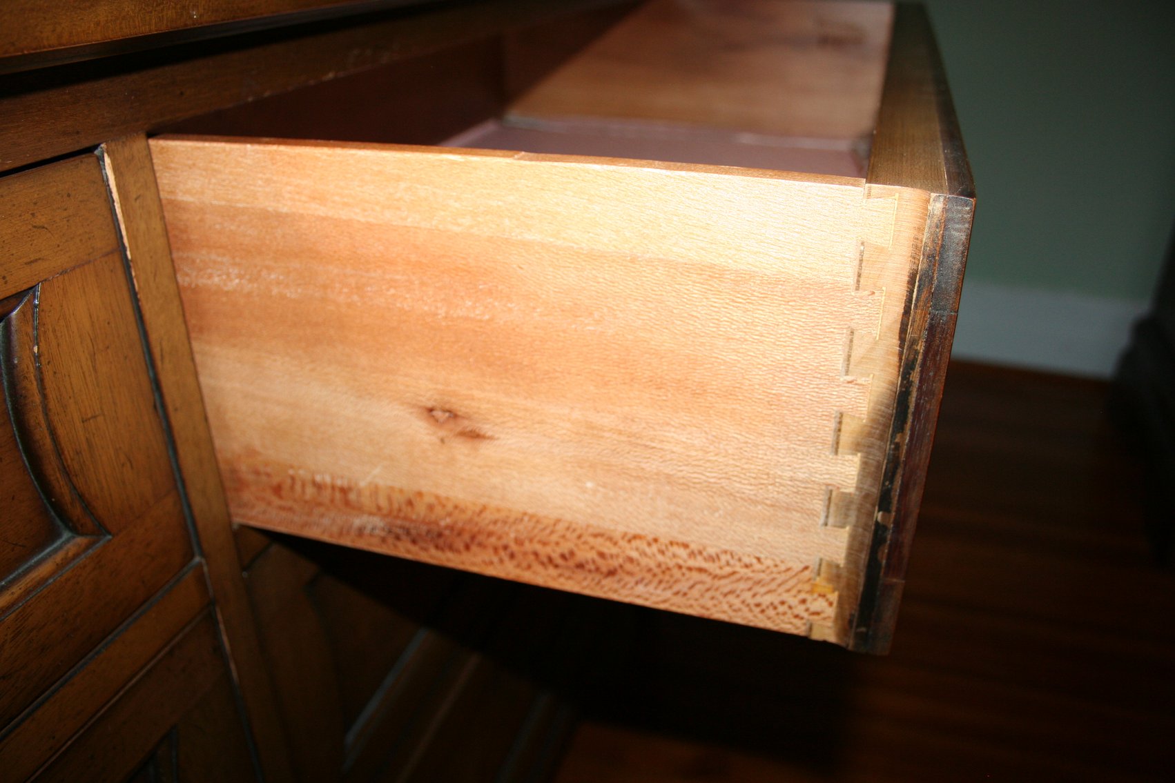 Image for Henredon Mid Century 6 Drawer Dressor