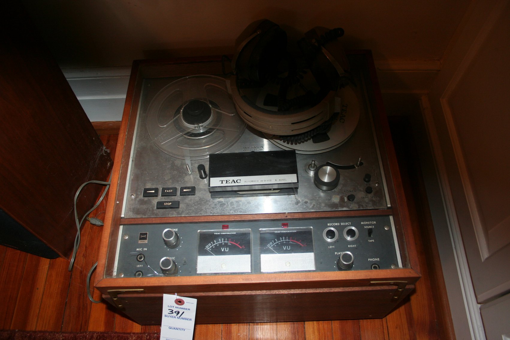 Image for Vintage Working TEAC A-4010-S Model RA-40S Sterio Record Amplifier