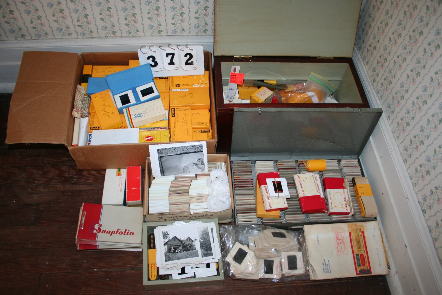 Image for 1,000's of Old Pictures and Slides From WWII and All Over the World