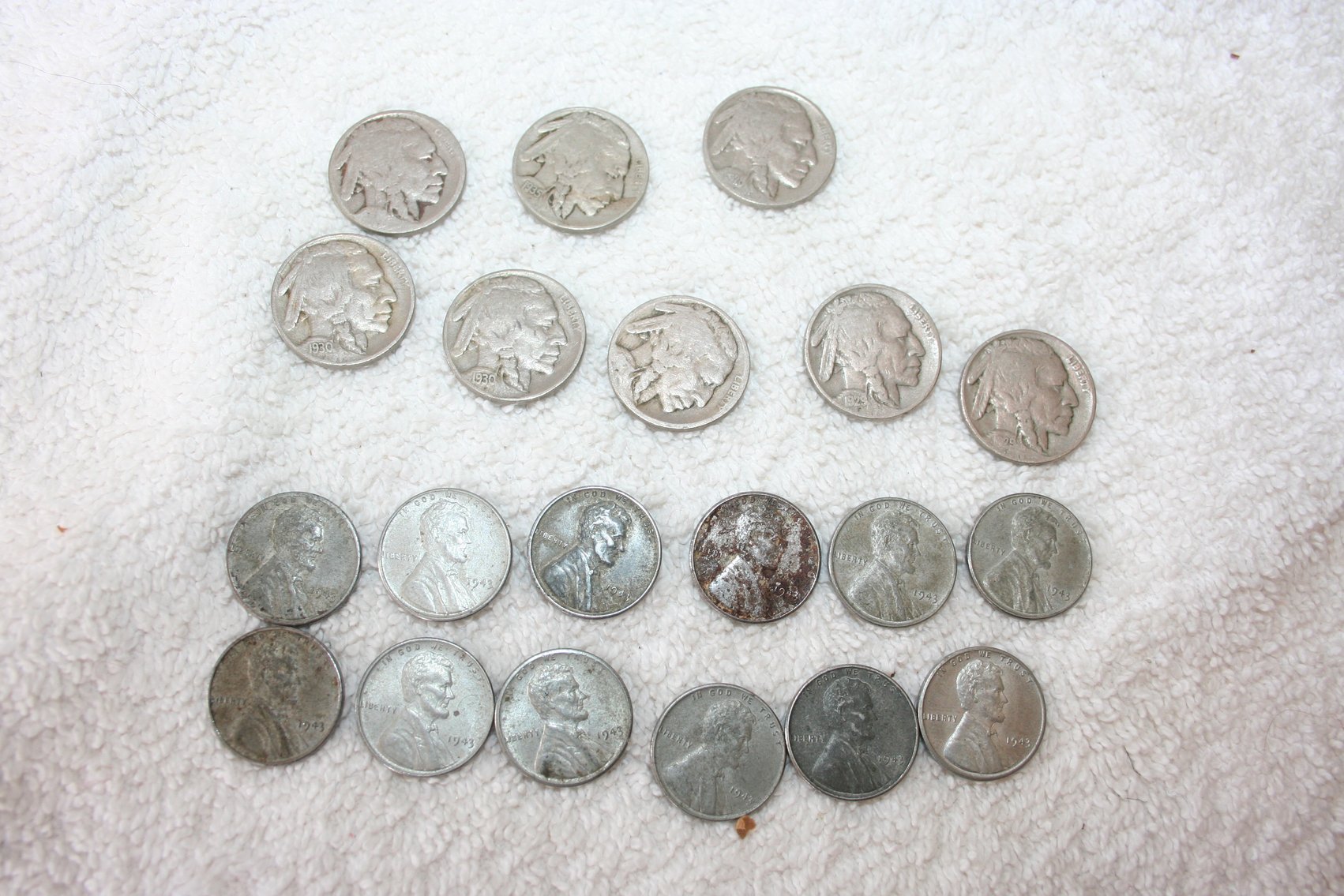 Image for 1943 Steel Pennies  (12)  Buffalo Nickles  (8)