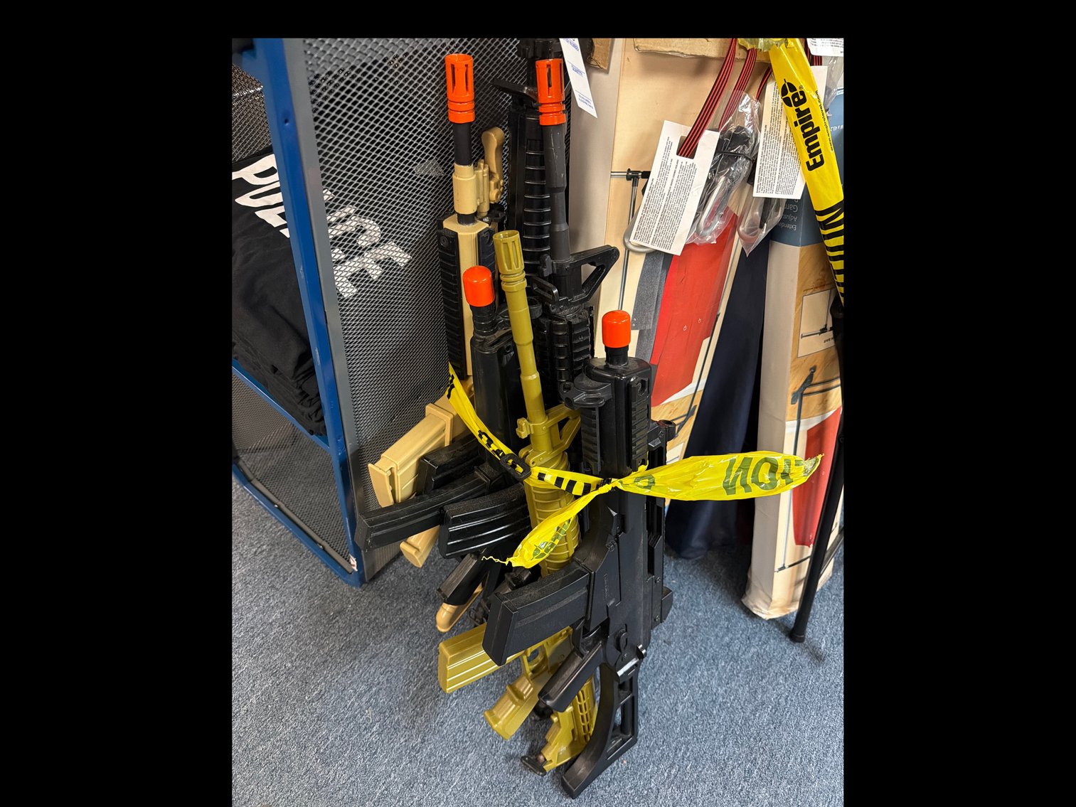 Image for Training Guns. (Will not Fire )