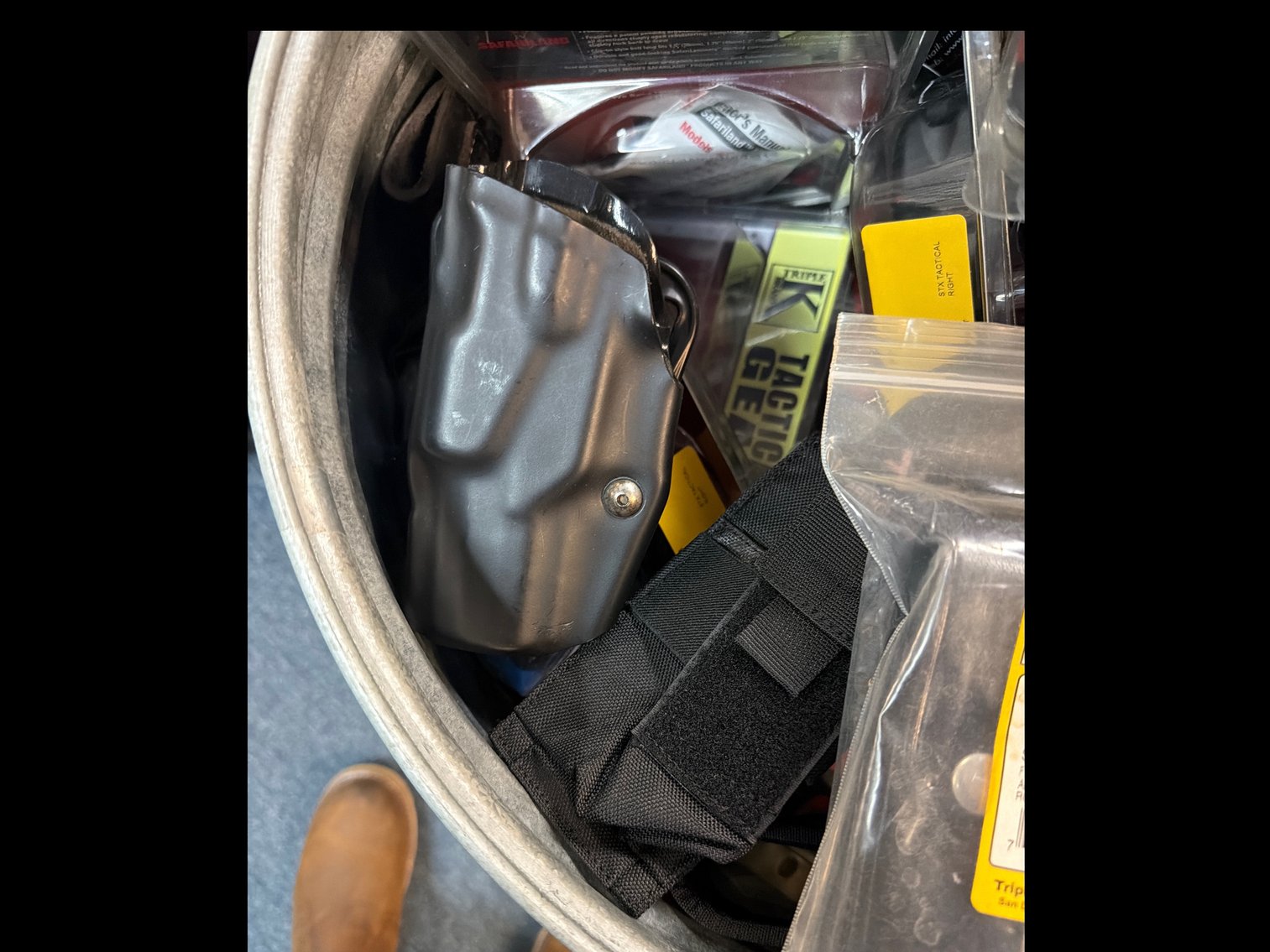 Image for Various items in Barrel