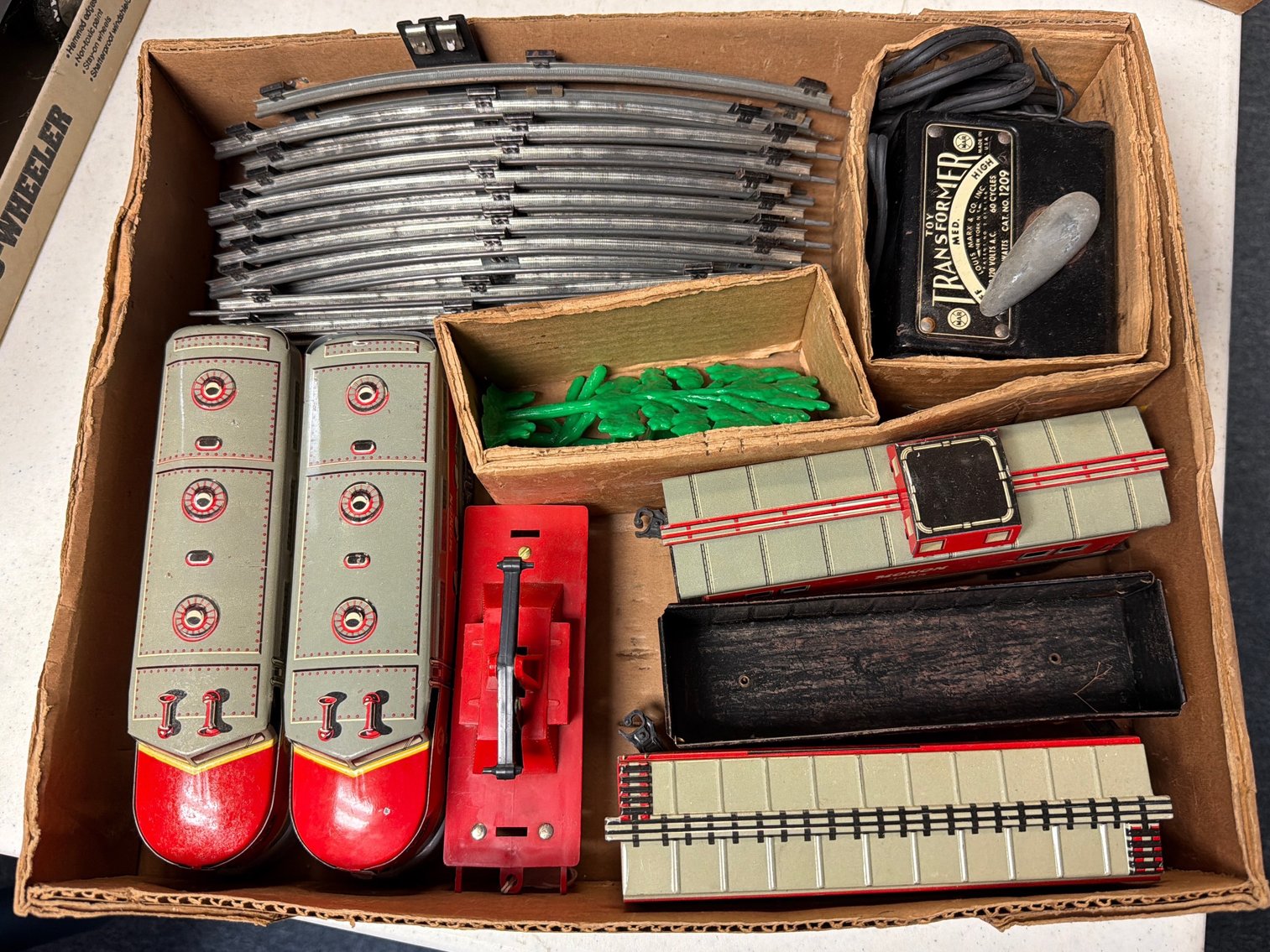 Image for VINTAGE TRAIN SET