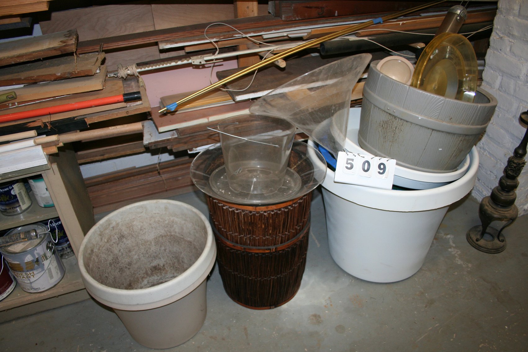 Image for Planters / Bird Feeders