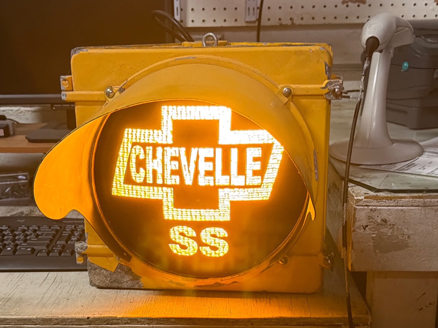 Image for Chevrolet stoplight