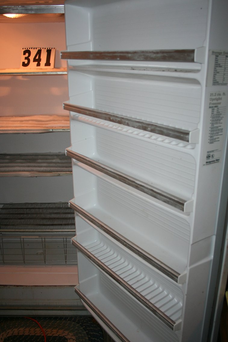 Image for Freezer Signature 2000  (Works Great)