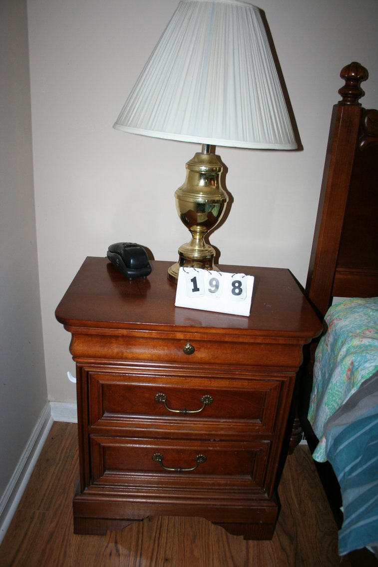 Image for Vintage Lexington Solid Wood Bedroom suite - Good Condition