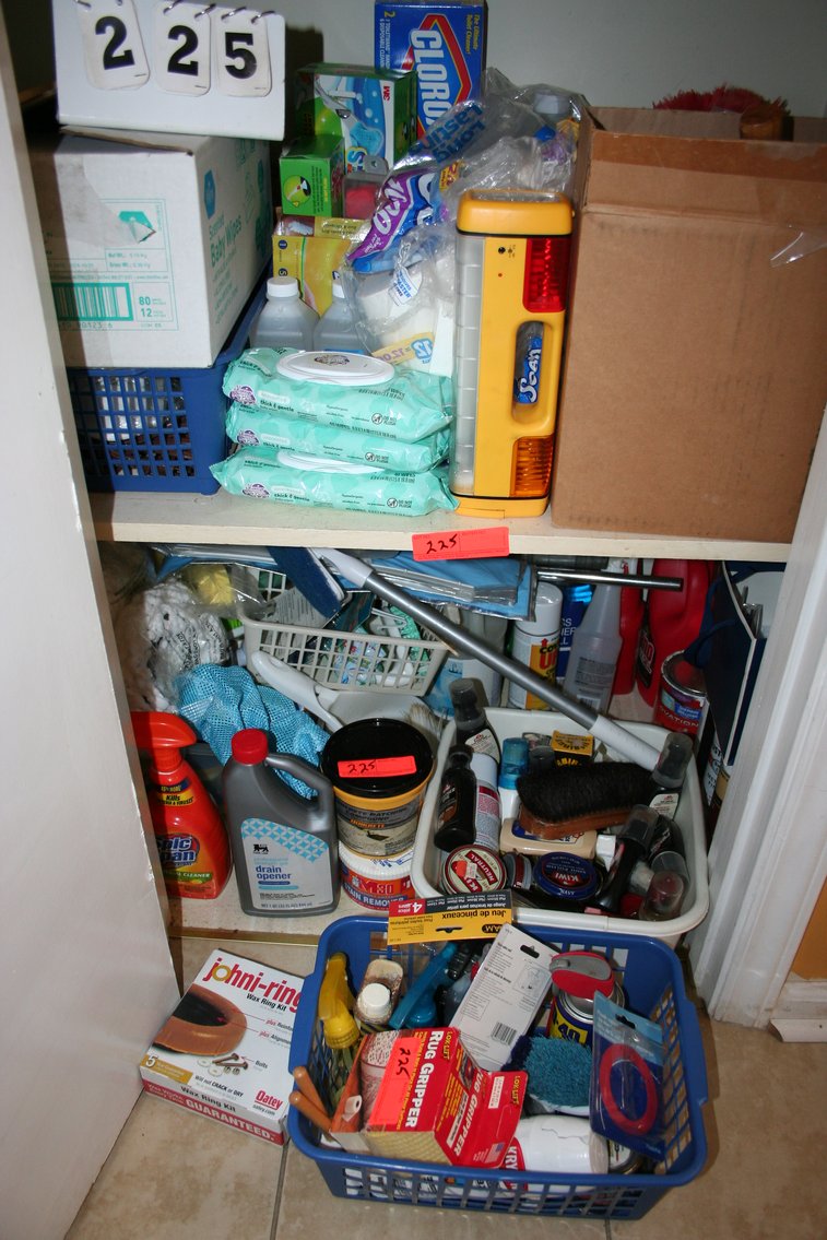Image for Cleaning products new & used - misc items