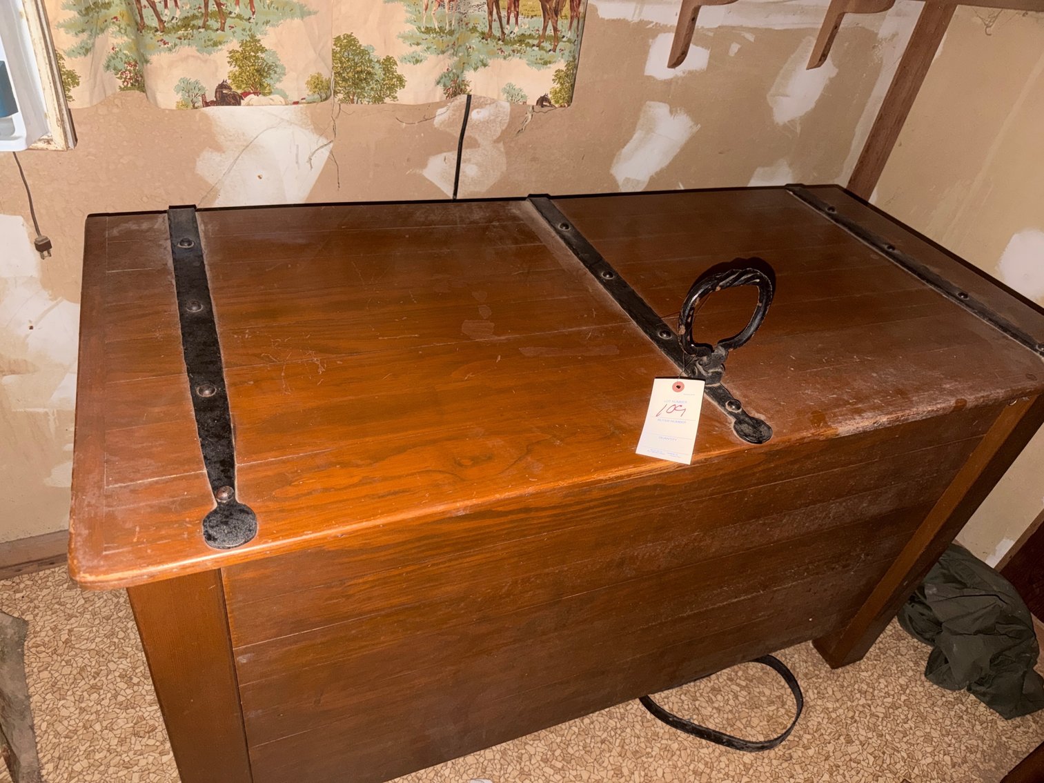 Image for Cedar lined box