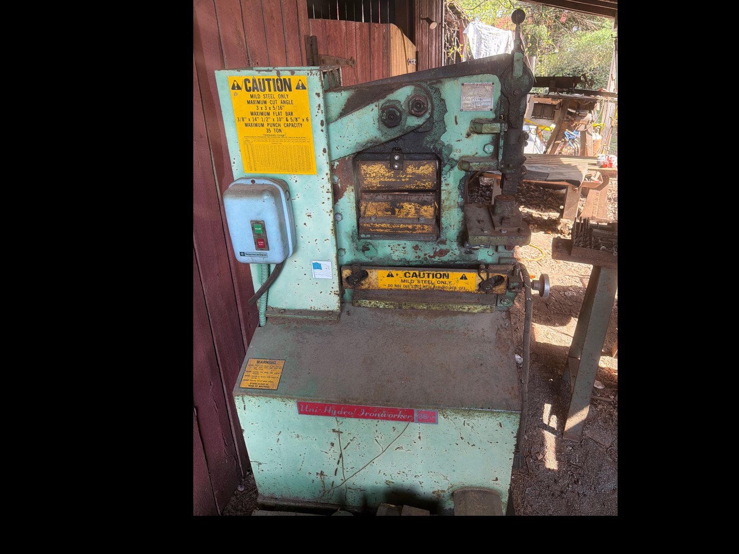 Image for Uni Hydro Ironworker 35 Ton