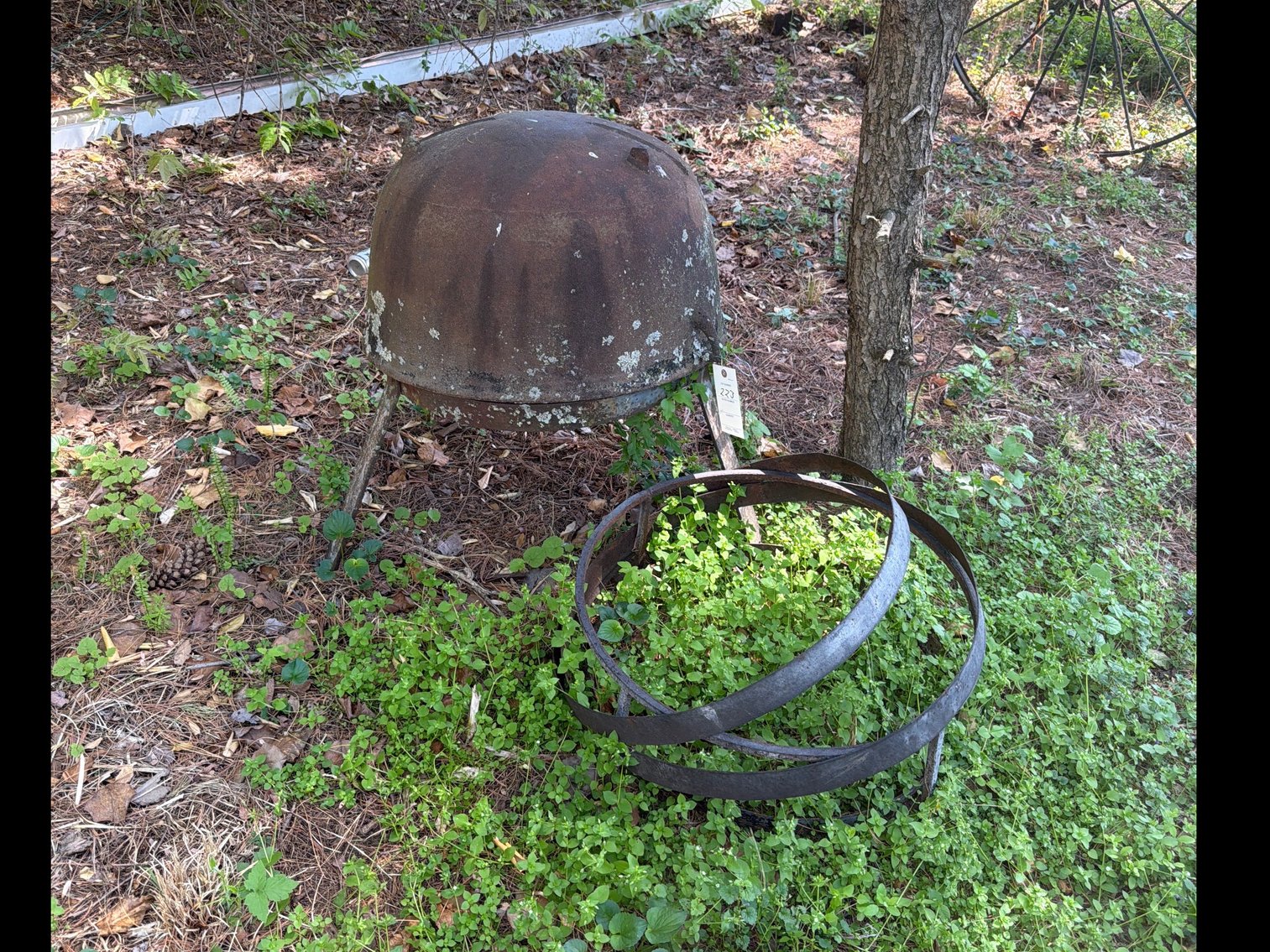 Image for Cast iron kettle and stand no visible cracks