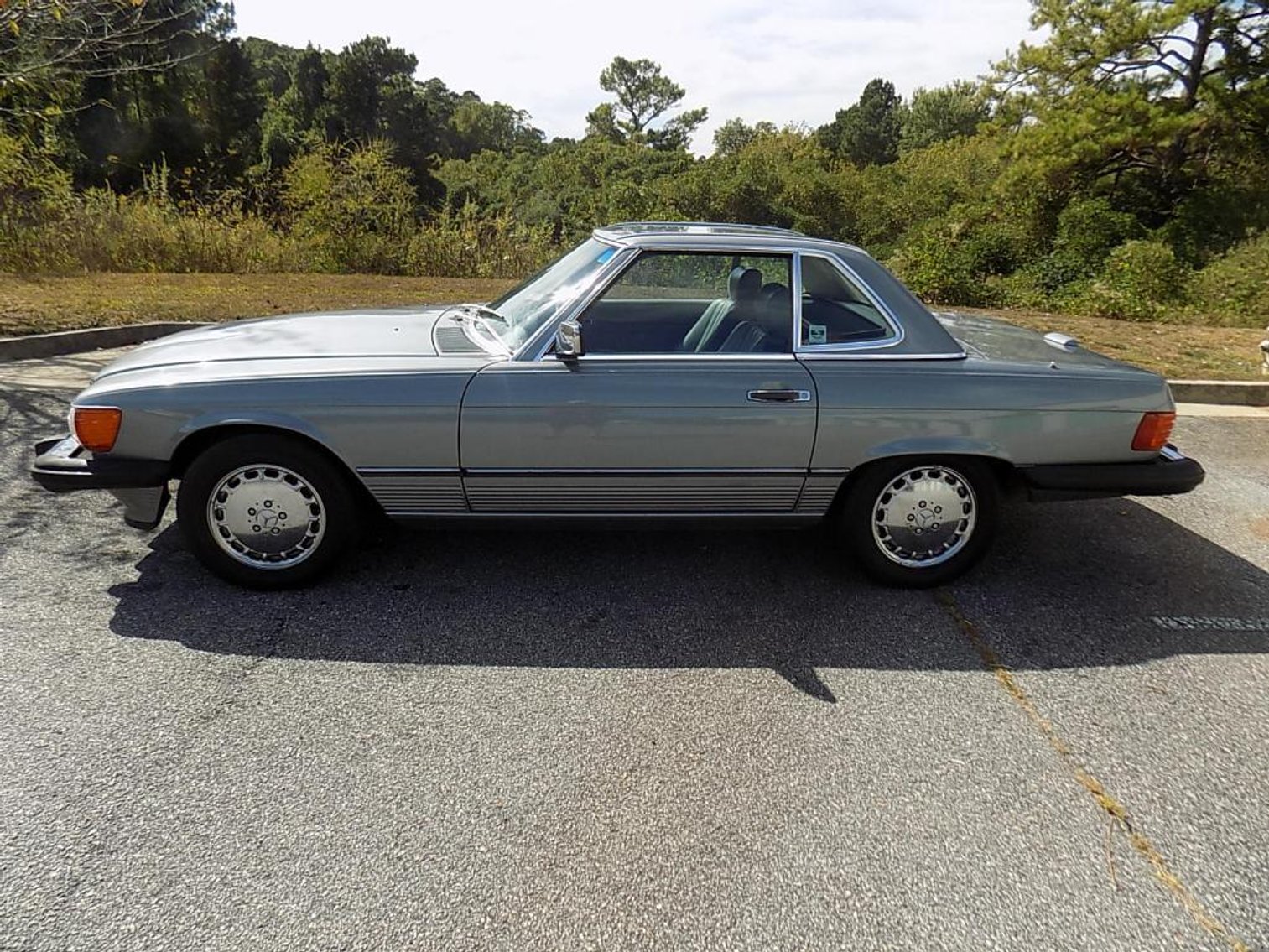 Image for 1989 Mercedes 560SL