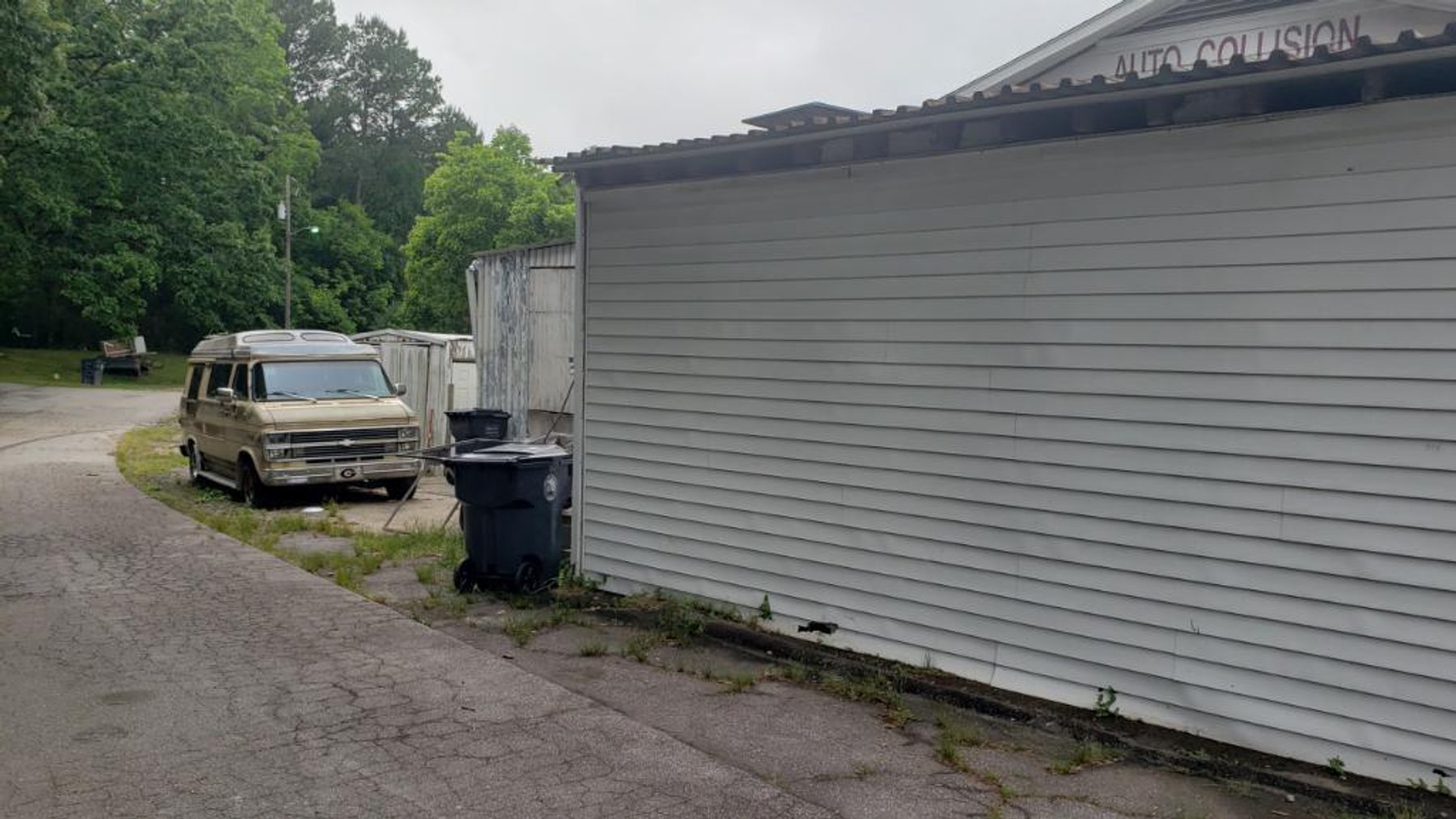 Image for Auto Body Shop on .61 +/- Acres in Dacula
