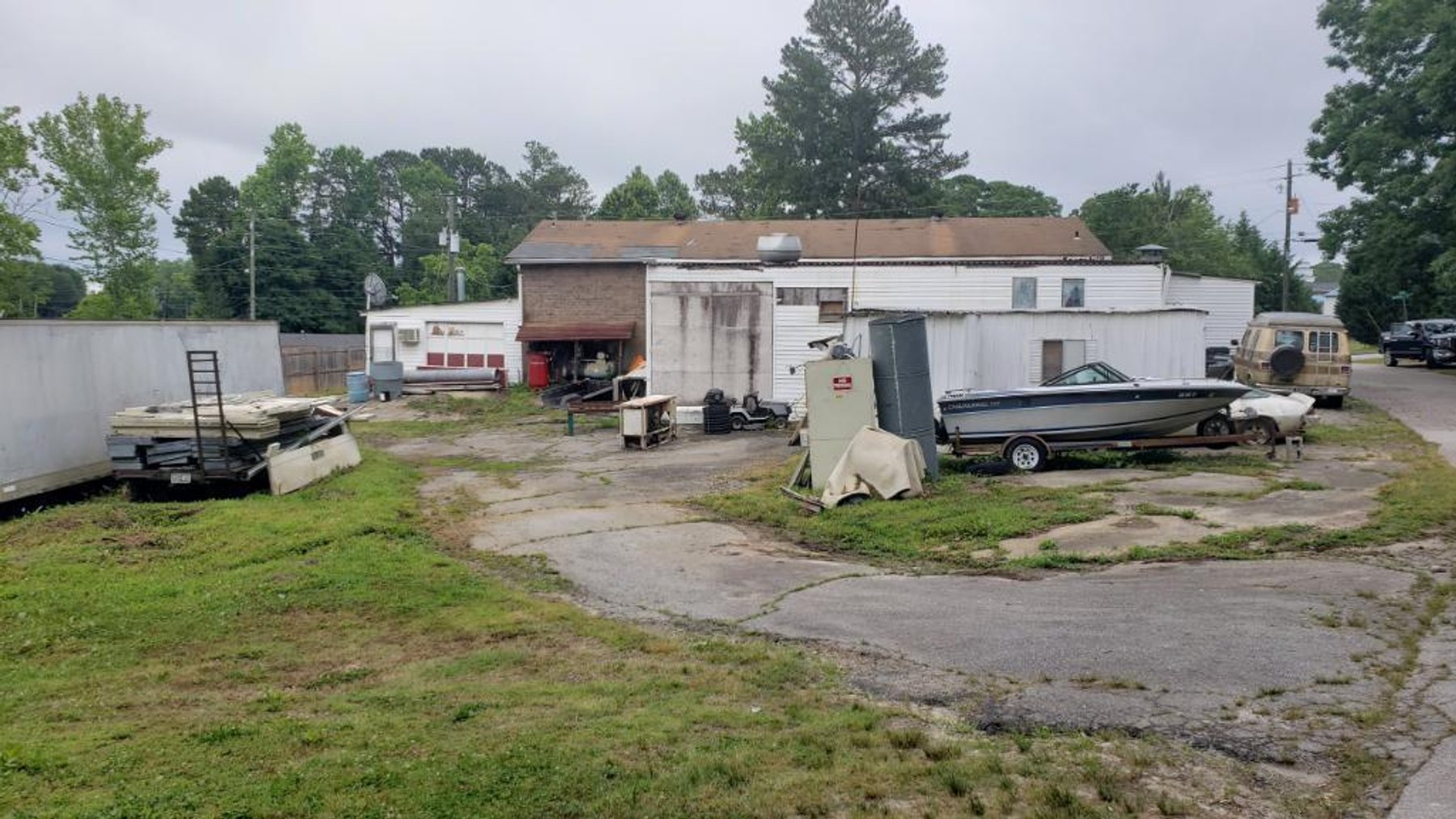 Image for Auto Body Shop on .61 +/- Acres in Dacula