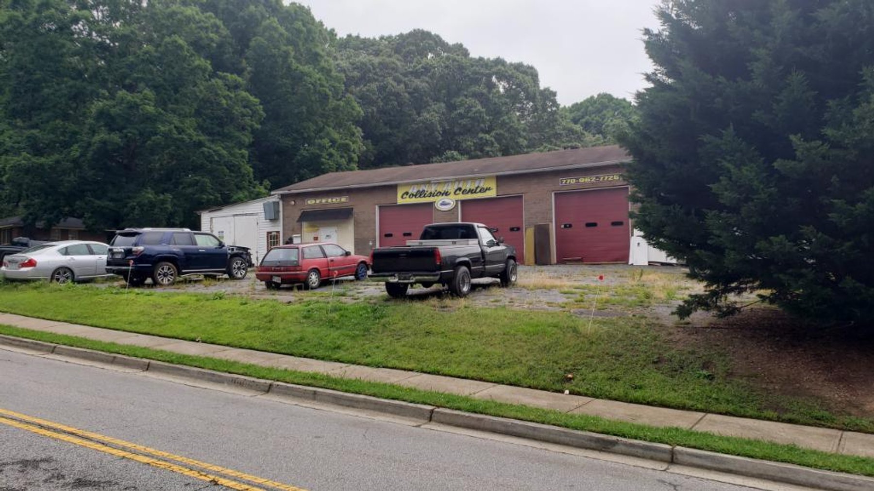 Image for Auto Body Shop on .61 +/- Acres in Dacula
