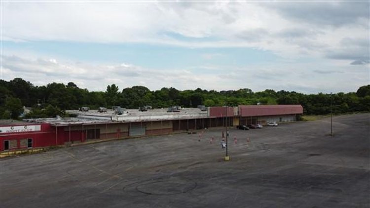 Image for Former Retail Center on 11.34+/- Acres