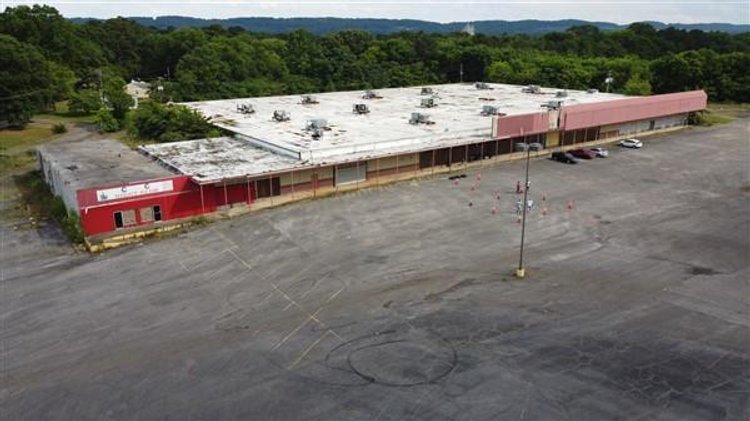 Image for Former Retail Center on 11.34+/- Acres