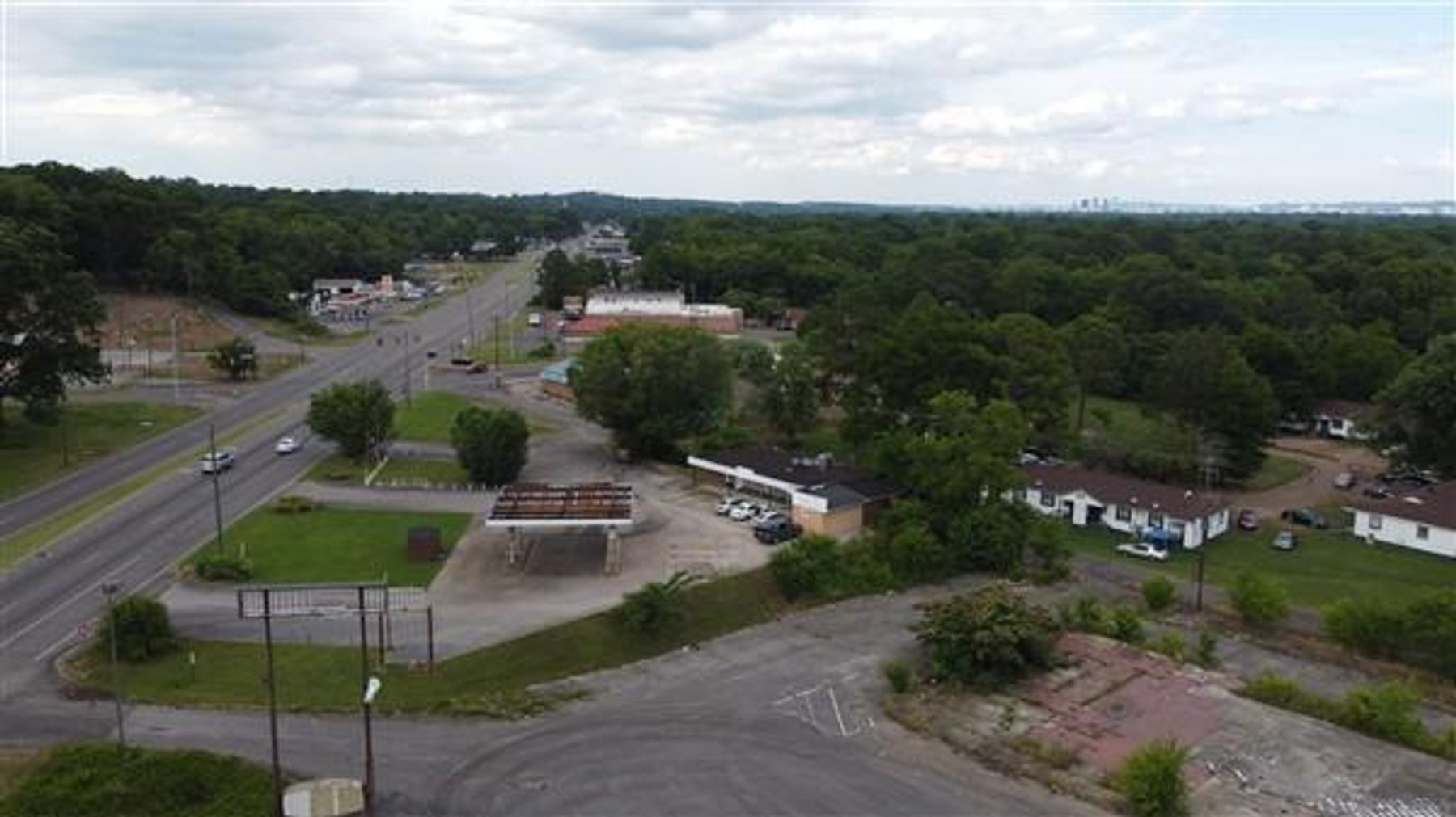 Image for Former Retail Center on 11.34+/- Acres