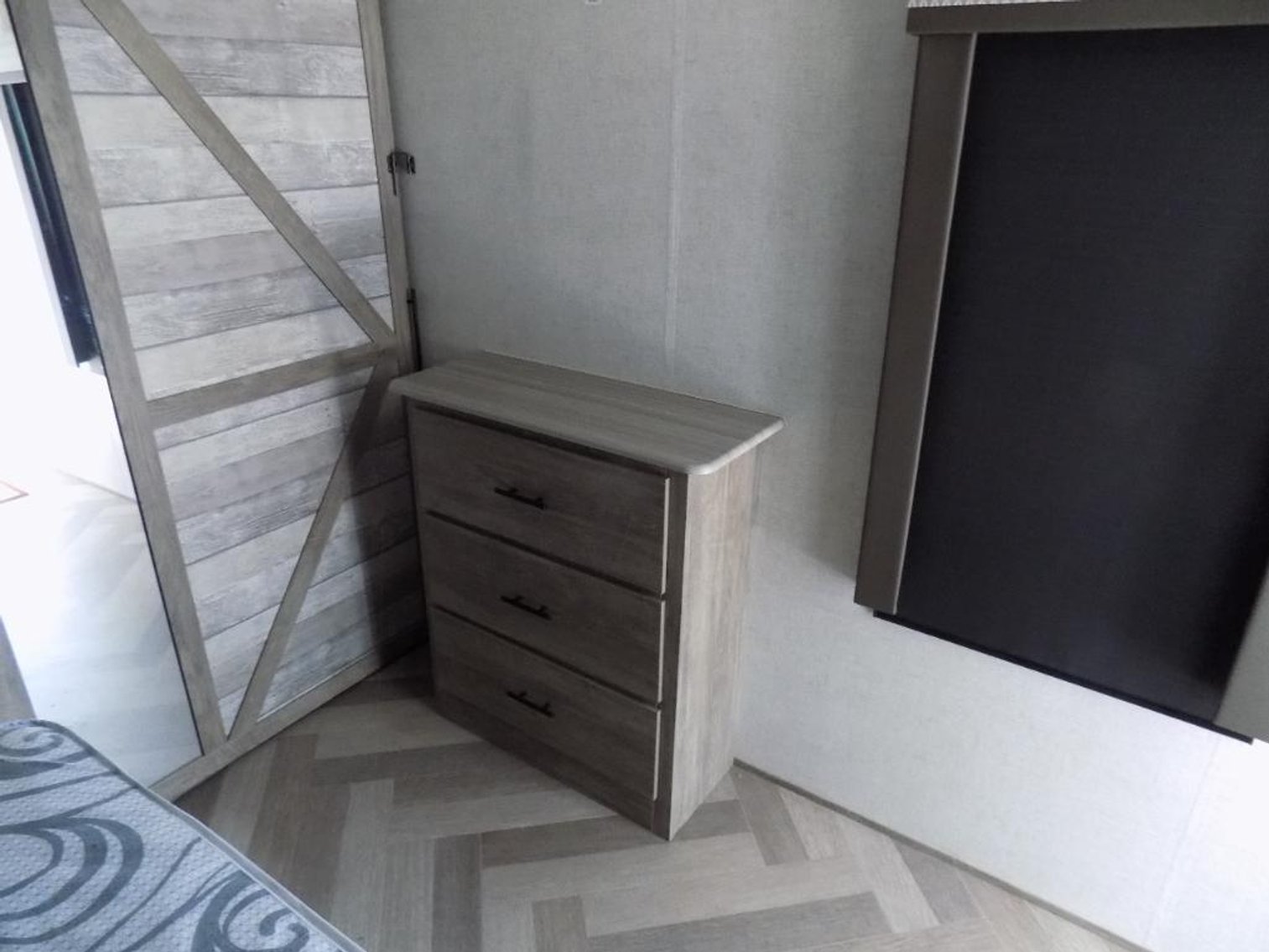 Image for 2020 Wildwood Heritage Glen 308 RL Travel Trailer