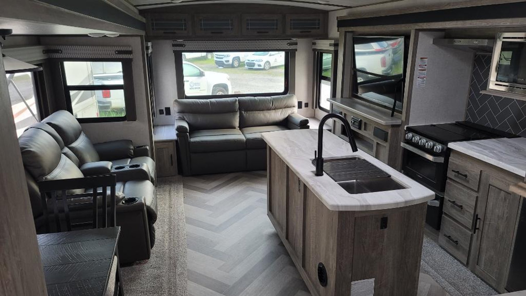 Image for 2020 Wildwood Heritage Glen 308 RL Travel Trailer