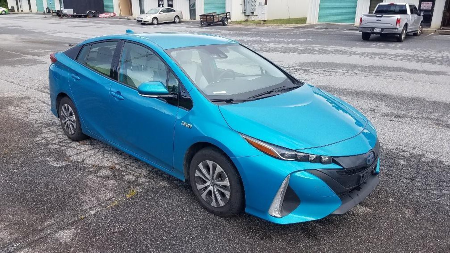 Image for 2020 Toyota Prius Liftback 5D Prime XLE
