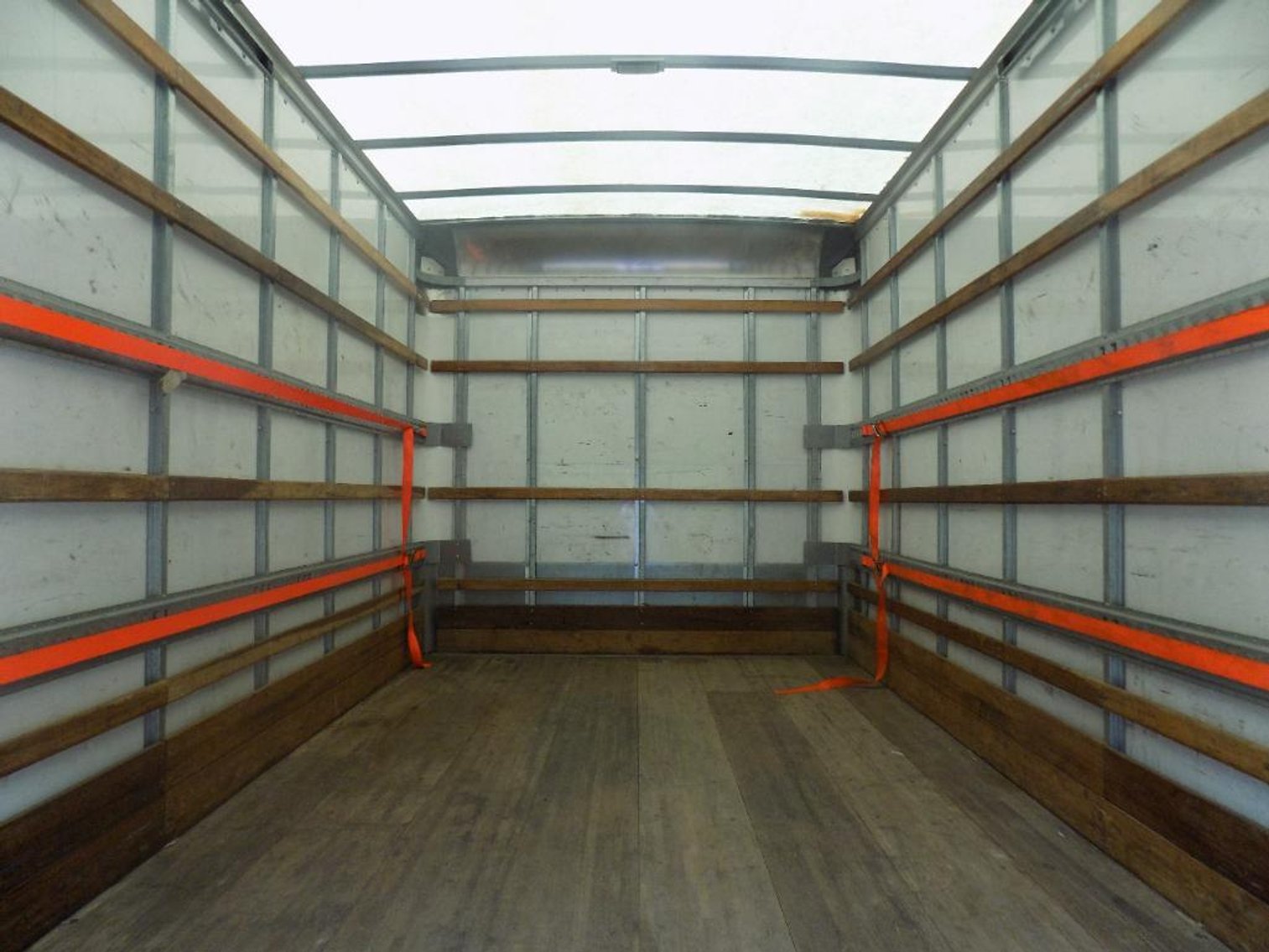 Image for 2015 Isuzu NPR HD Truck