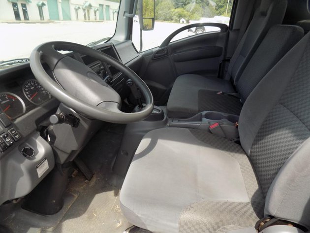 Image for 2015 Isuzu NPR HD Truck