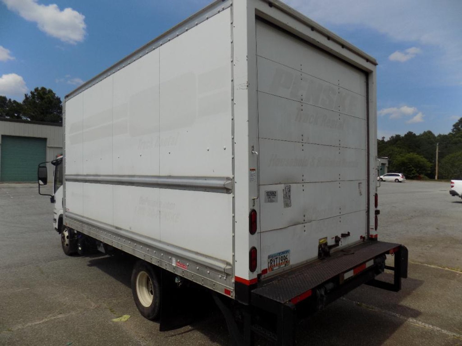 Image for 2015 Isuzu NPR HD Truck