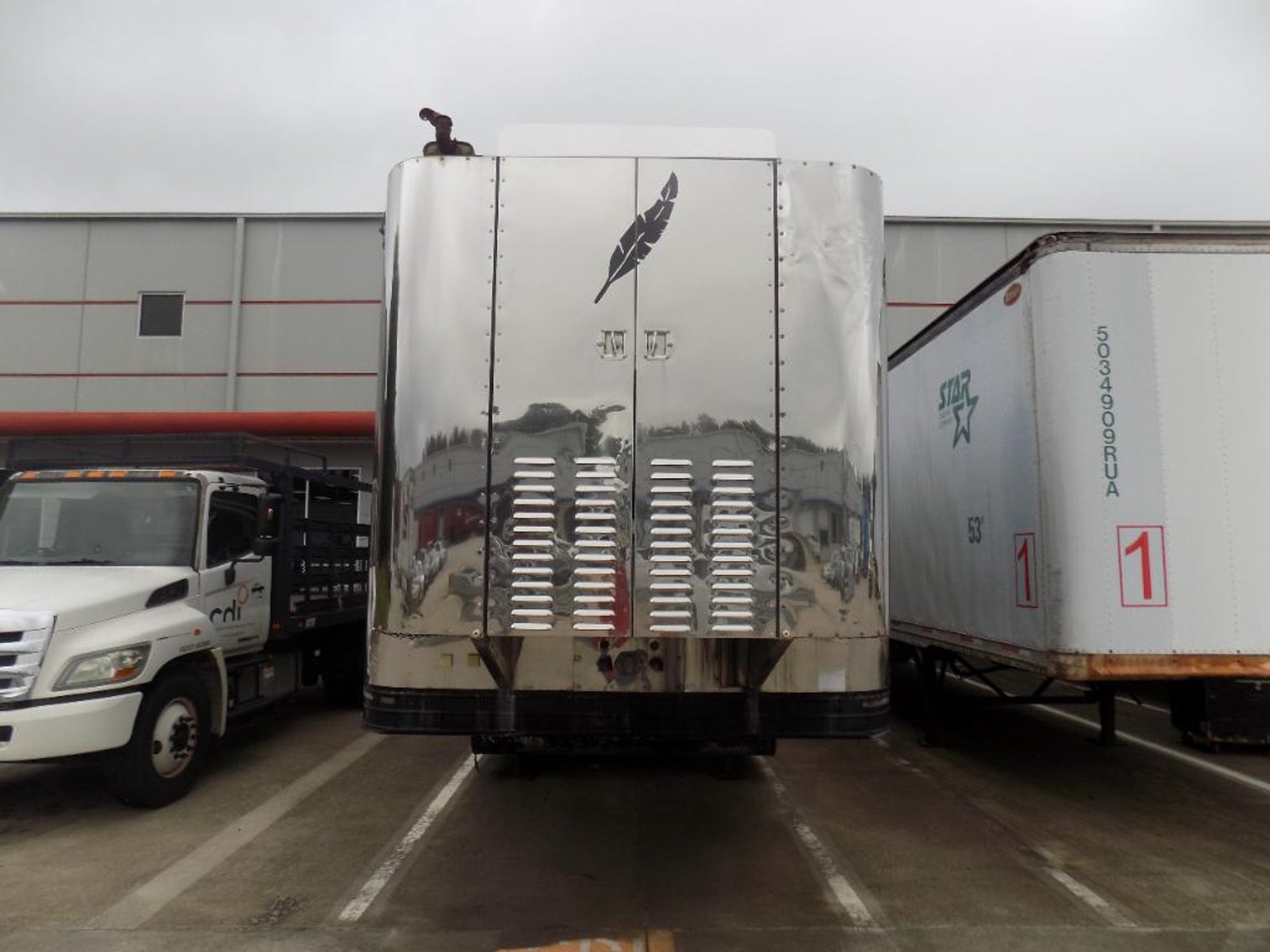 Image for 2000 I630 Featherlite Custom Trailer