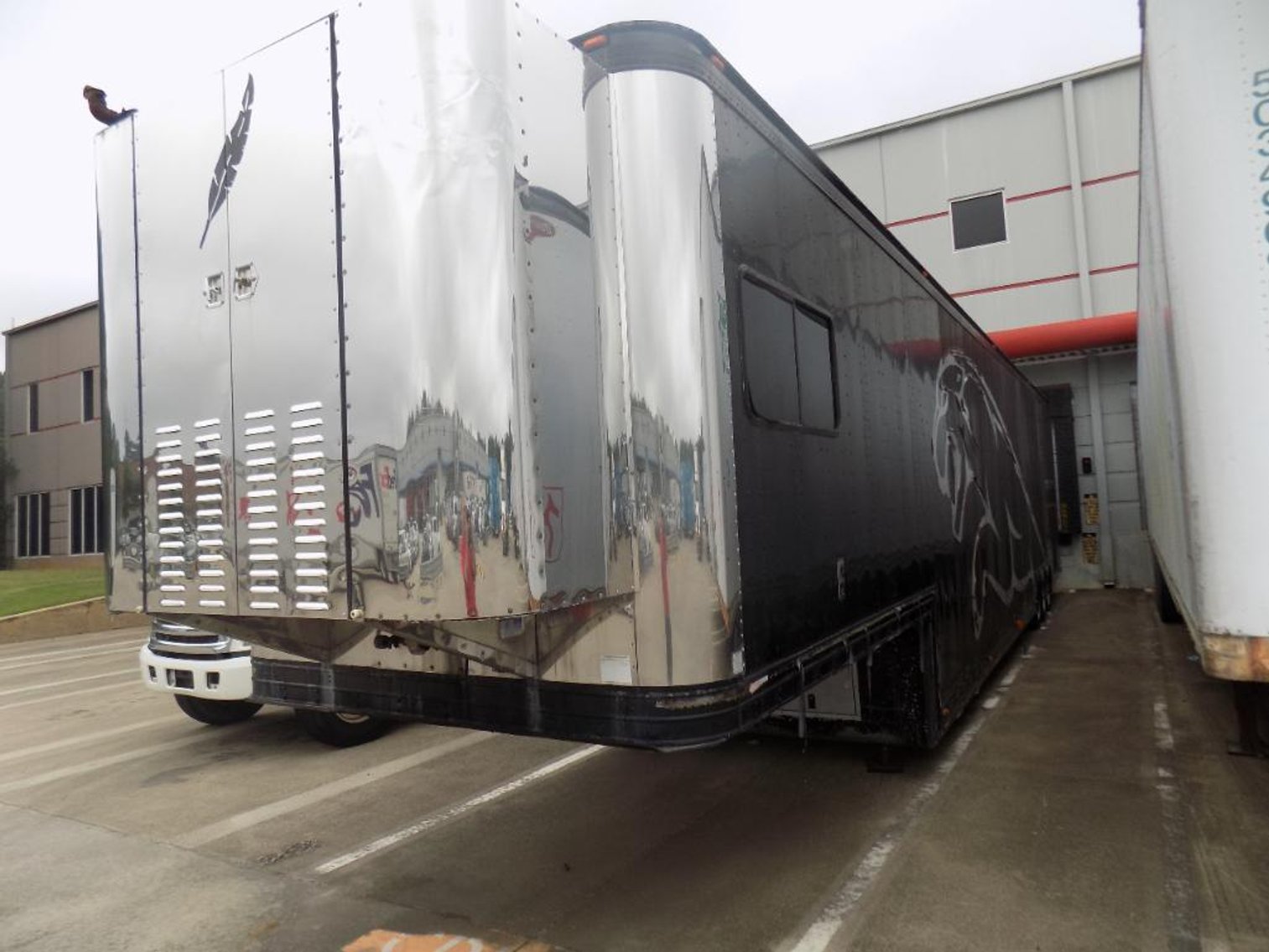 Image for 2000 I630 Featherlite Custom Trailer