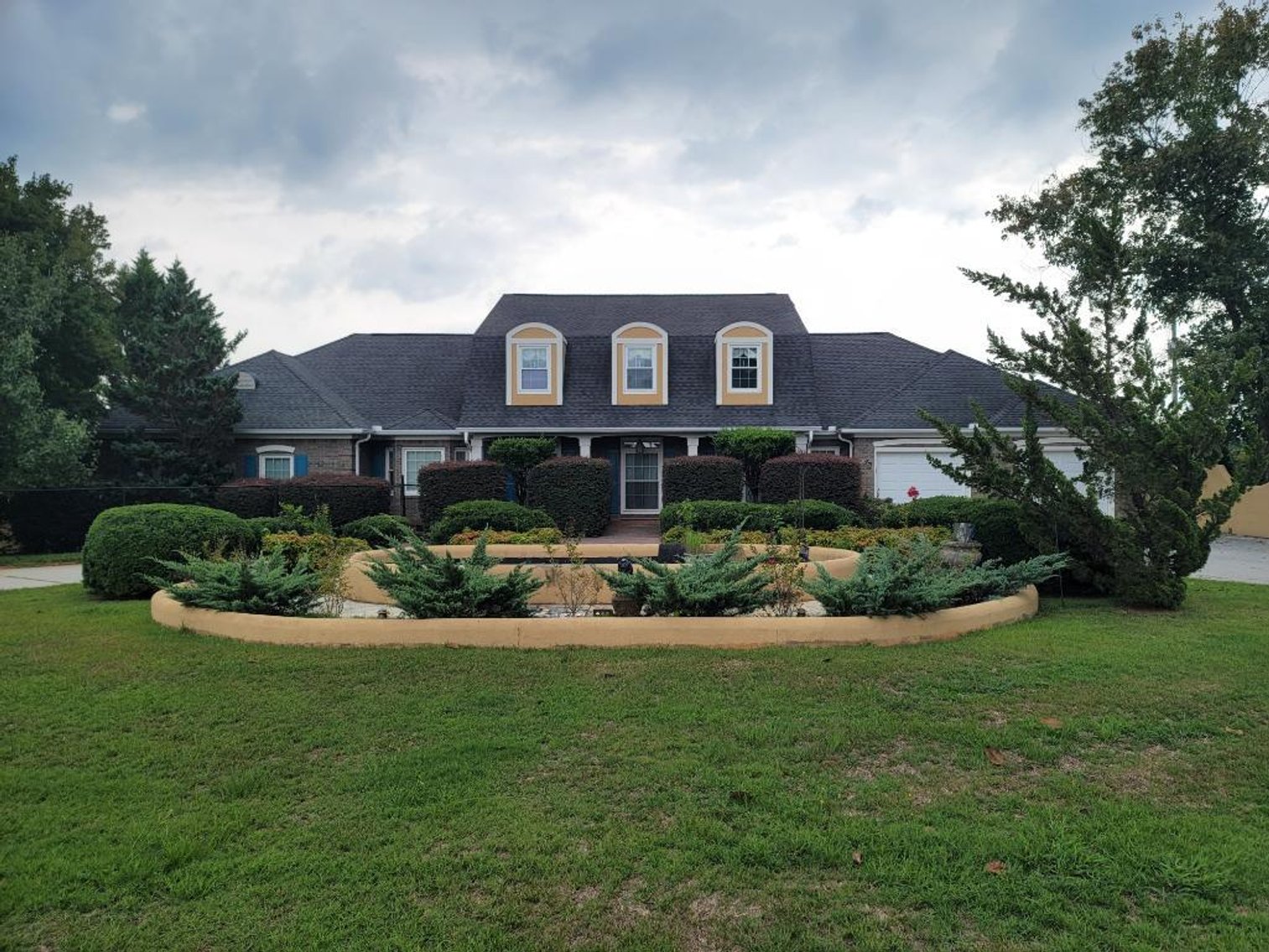 Image for Country Estate on 11.92 +/- Acres