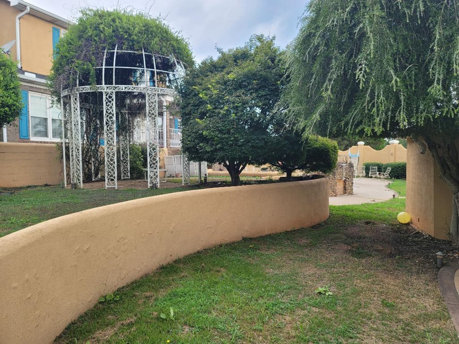 Image for Country Estate on 11.92 +/- Acres
