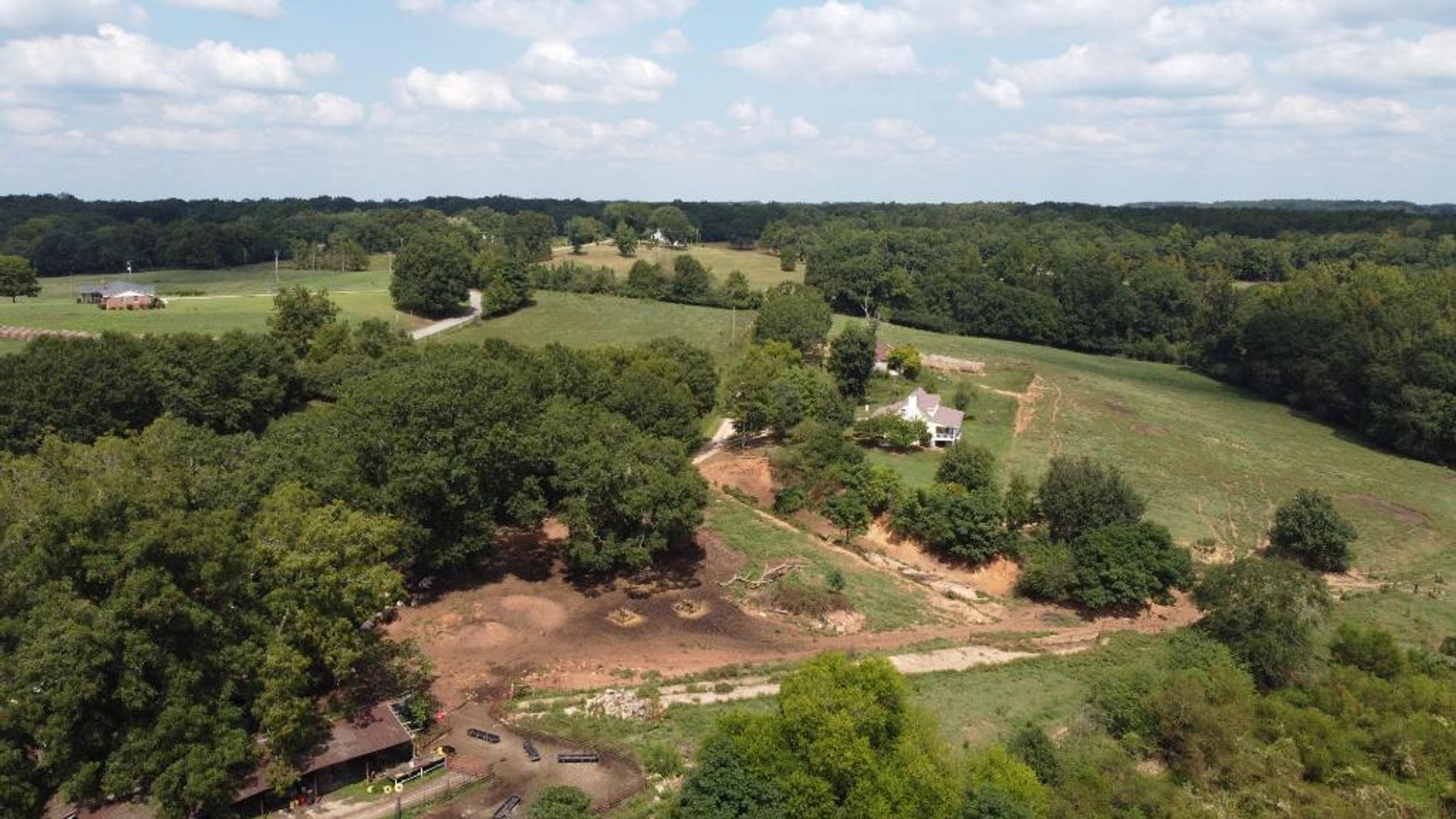 Image for 92.62 +/- Acre Farm with Multiple Houses and Structures in Hart County