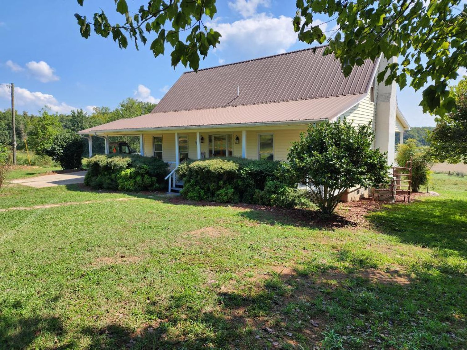 Image for 92.62 +/- Acre Farm with Multiple Houses and Structures in Hart County