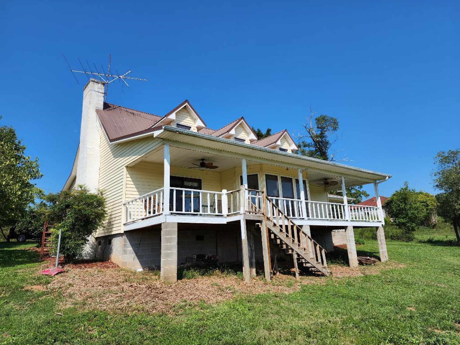 Image for 92.62 +/- Acre Farm with Multiple Houses and Structures in Hart County